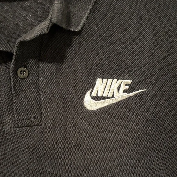 Nike Men's Polo Shirt in Black - Picture 3 of 4